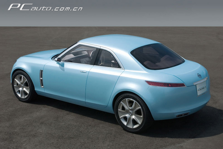 ծa Nissan Foria DƬ D 