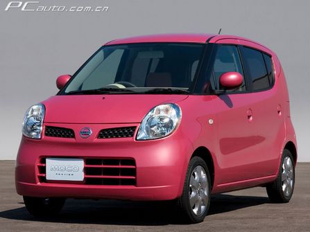 ծa Nissan Moco DƬ D 